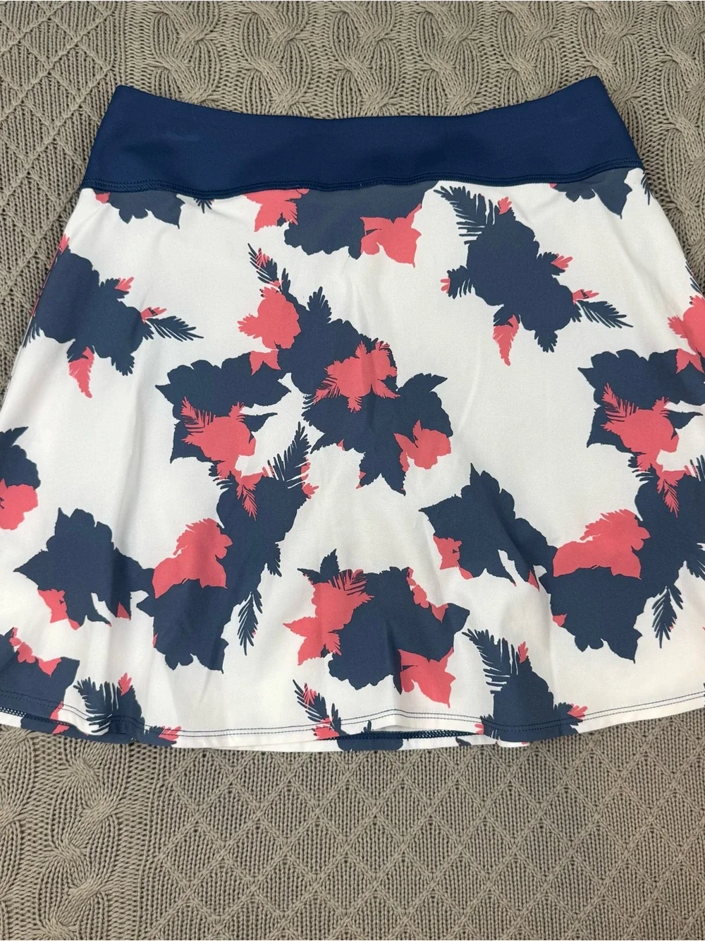 Puma Navy and Coral Floral Golf/Tennis Skort ~ XS